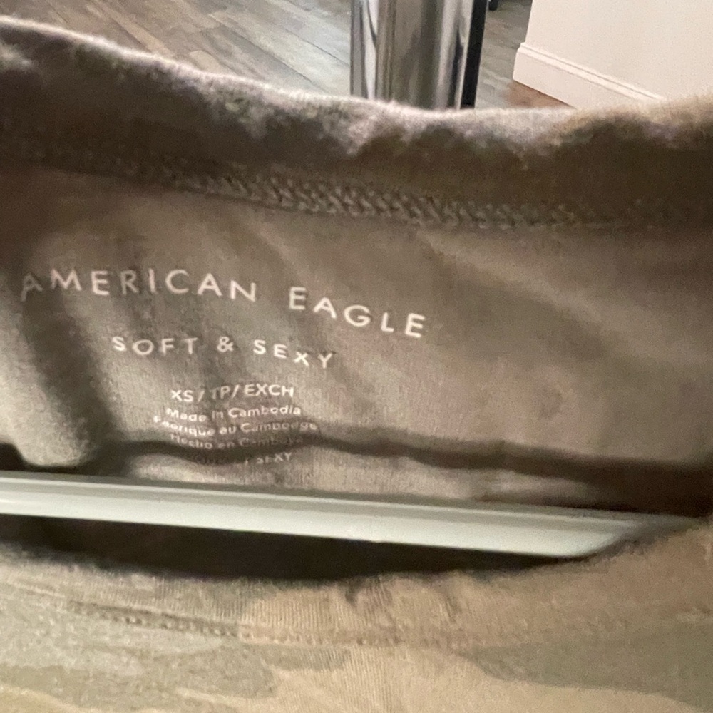 American Eagle Outfitters Soft & Sexy camo Short Sleeve Tee